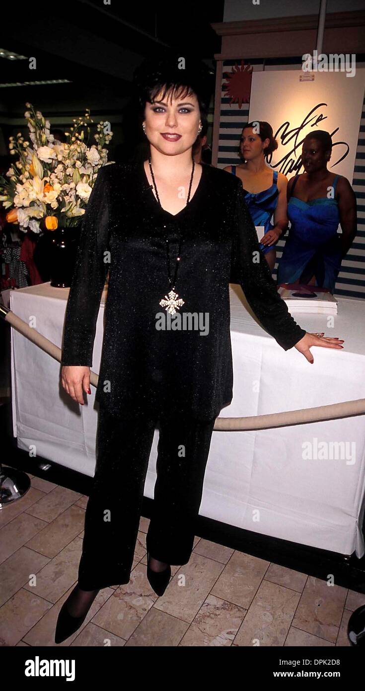 Oct. 27, 2006 - K12268AR.Delta Burke introduces her new clothing line at Lord & Taylor. .New York City. Andrea Renault /    1998(Credit Image: © Globe Photos/ZUMAPRESS.com) Stock Photo
