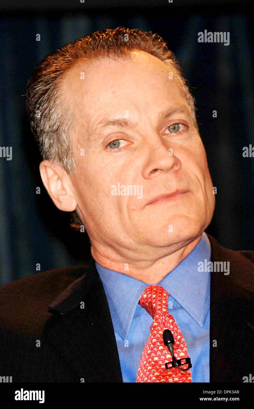 Feb. 22, 2006 - New York, NEW YORK - FOX WILL LAUNCH  MY NETWORK TV, A NEW PRIMETIME  SCHEDULE TO DEBUT IN THE FALL,   AND  ANNOUNCED AT A PRESS CONFERENCE AT THE W HOTEL IN NYC WITH  FOX'S ROGER AILES, PETER CHERNIN AND JACK ABERNATHY ON  FEBRUARY 22, 2006... ANDREA RENAULT    K46910AR(Credit Image: © Globe Photos/ZUMAPRESS.com) Stock Photo