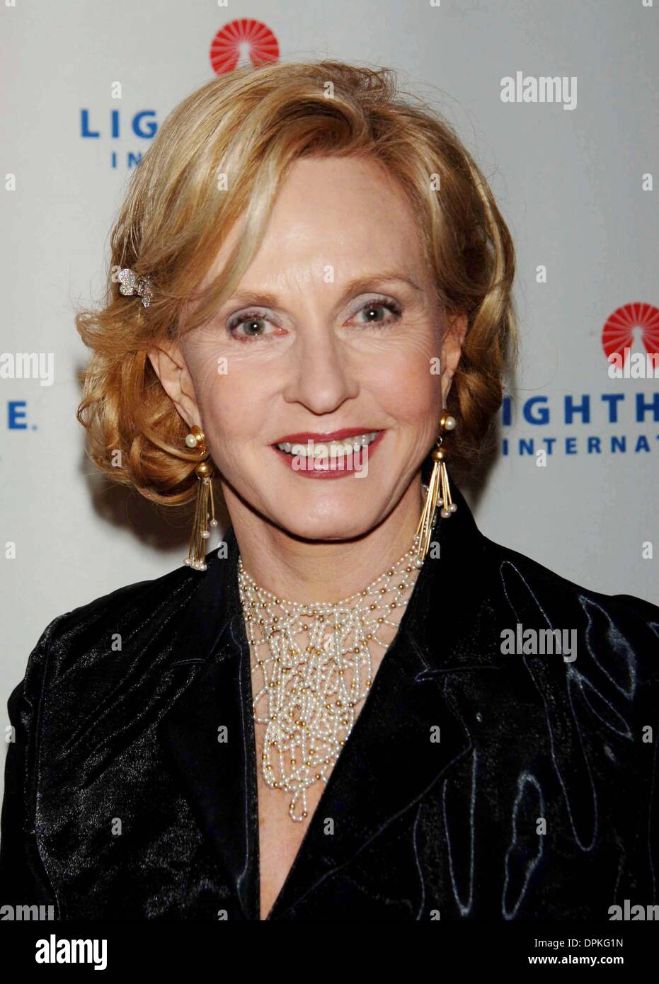 Feb. 16, 2006 - New York, NEW YORK - MIKE WALLACE, ARI FLEISCHER, MARIO BUATTA CELEBRATE 100 YEARS FOR LIGHTHOUSE INTERNATIONAL AT THE 2006 WINTERNIGHT GALA AT THE MARRIOTT MARQUIS IN NYC ON FEBRUARY 15, 2006.. ANDREA RENAULT     K46833AR.PIA LINDSTROM(Credit Image: © Globe Photos/ZUMAPRESS.com) Stock Photo