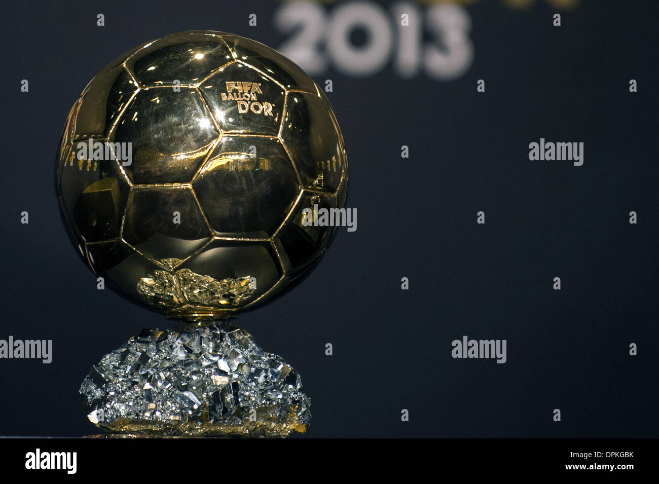 Ballon d'or trophy hi-res stock photography and images - Alamy