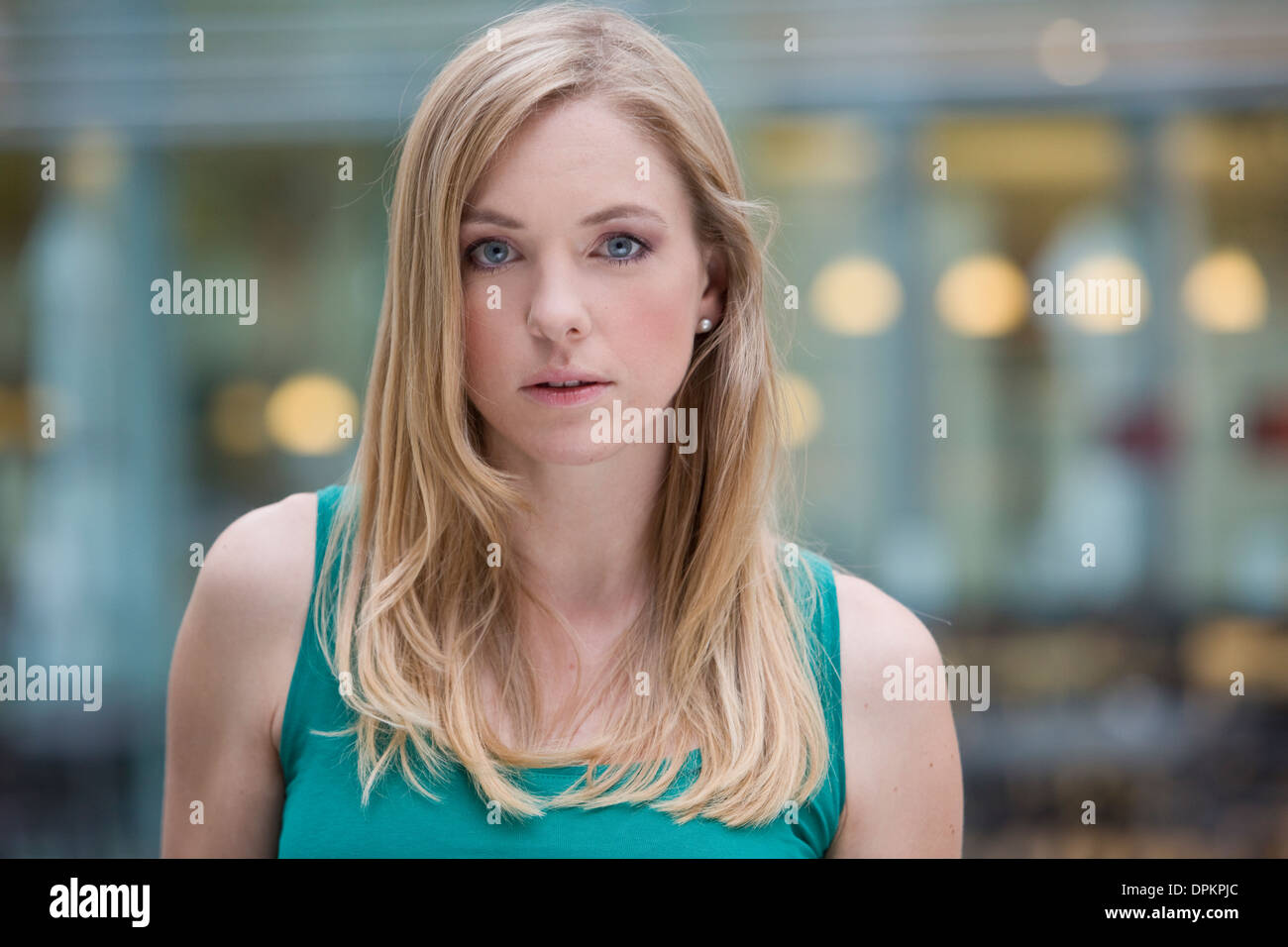 Woman blonde 30s hi-res stock photography and images - Alamy