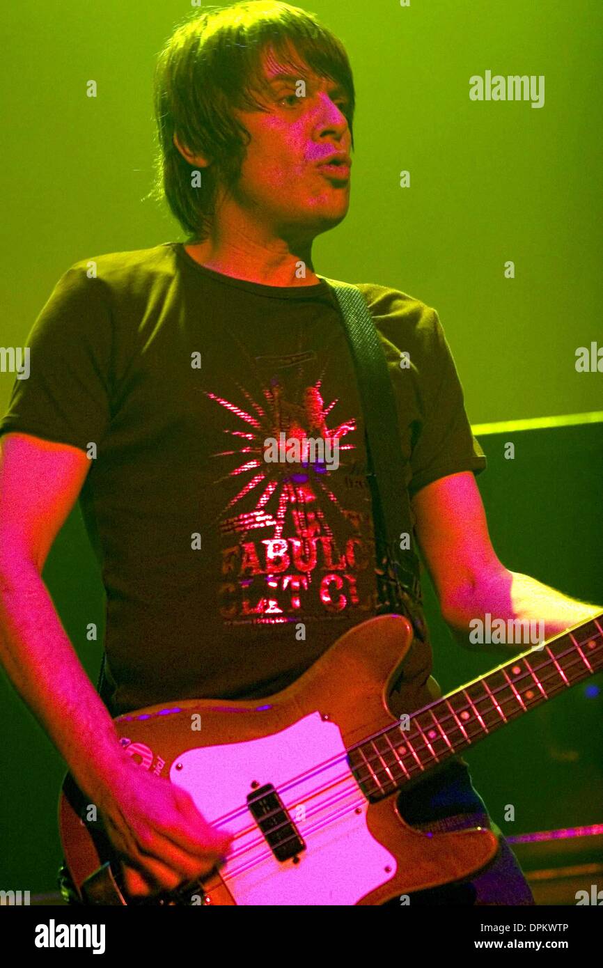 Vibrant Gary 'mani' Mounfield: Stone Roses And Primal Scream Bassist Dies Aged 63 Background Collection Vibrant Gary 'mani' Mounfield: Stone Roses And Primal Scream Bassist Dies Aged 63 Background Collection