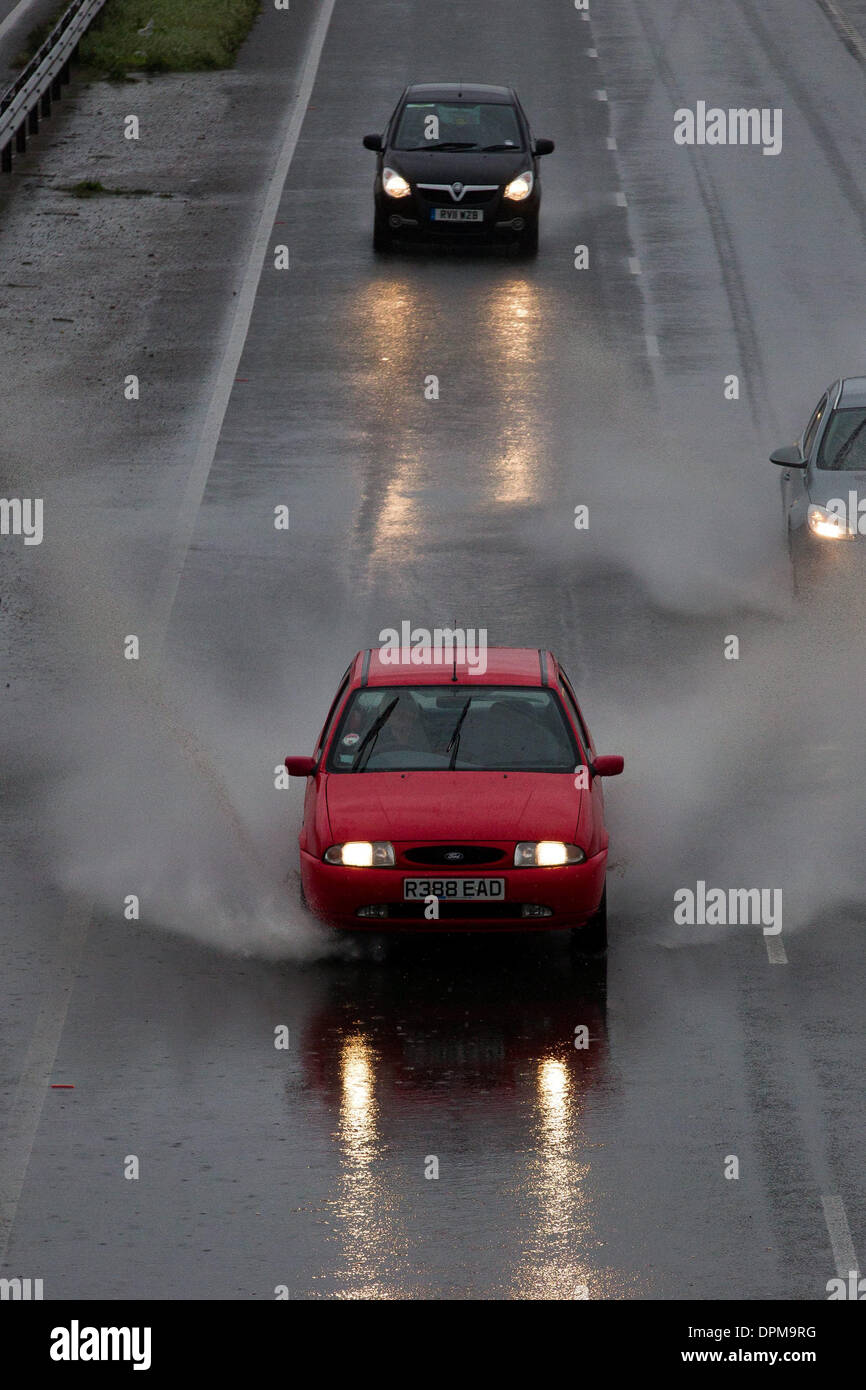 Car rain hi-res stock photography and images - Alamy
