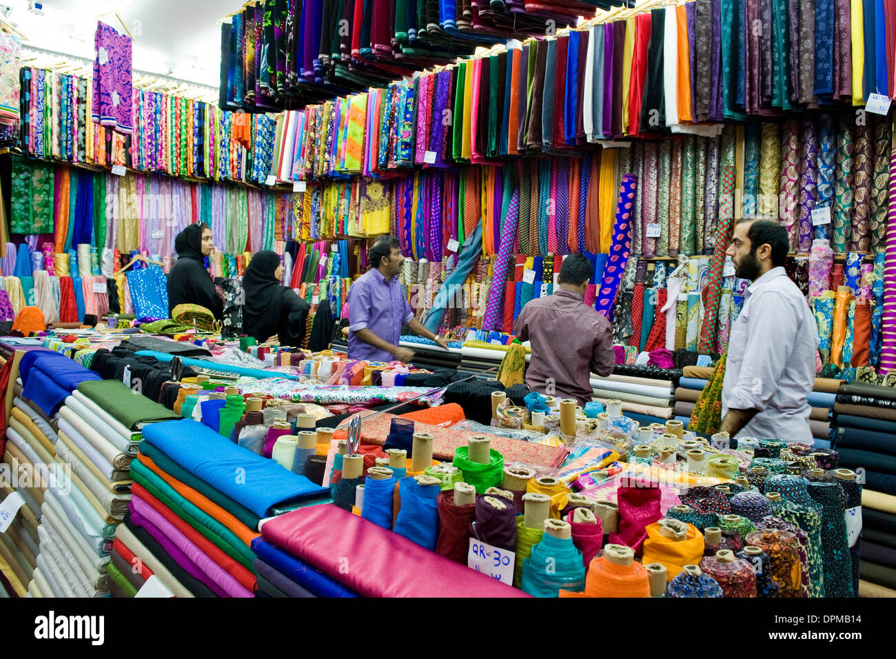 Qatar, Doha, New souk, shop Stock Photo Alamy