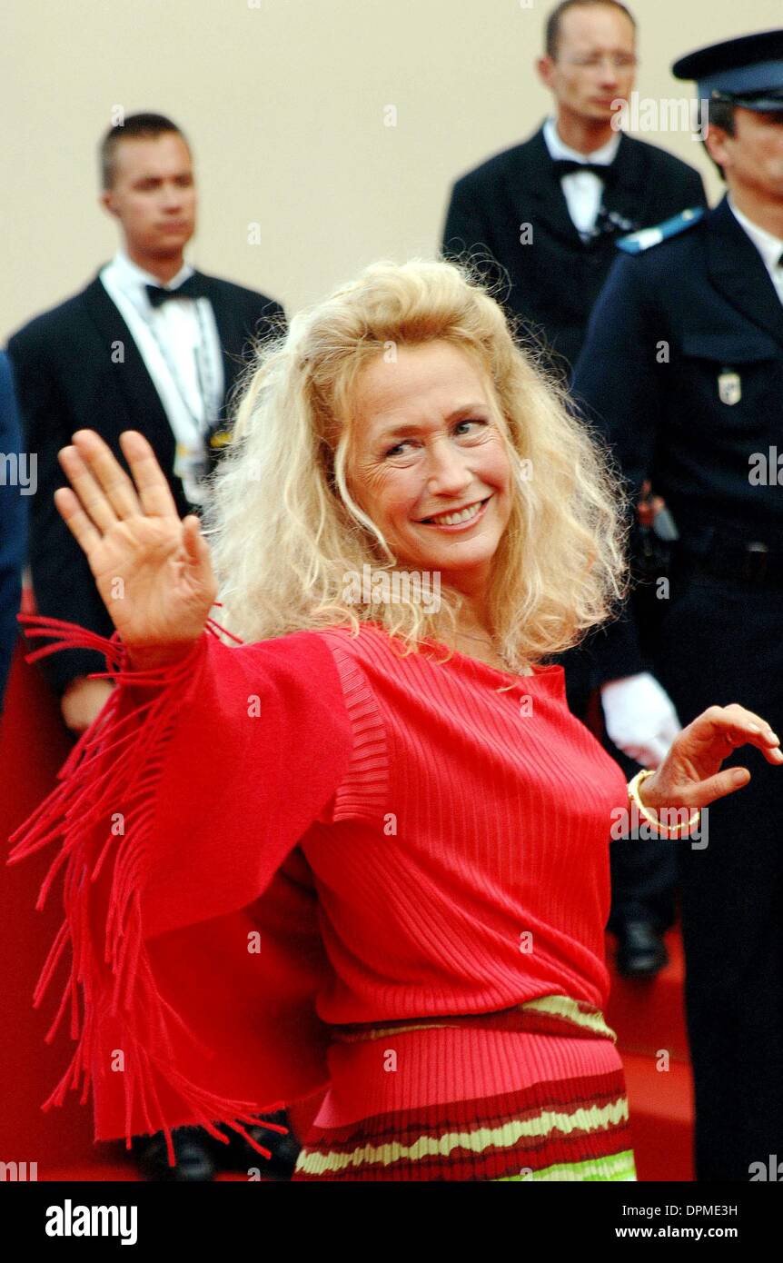 Brigitte fossey hi-res stock photography and images - Alamy