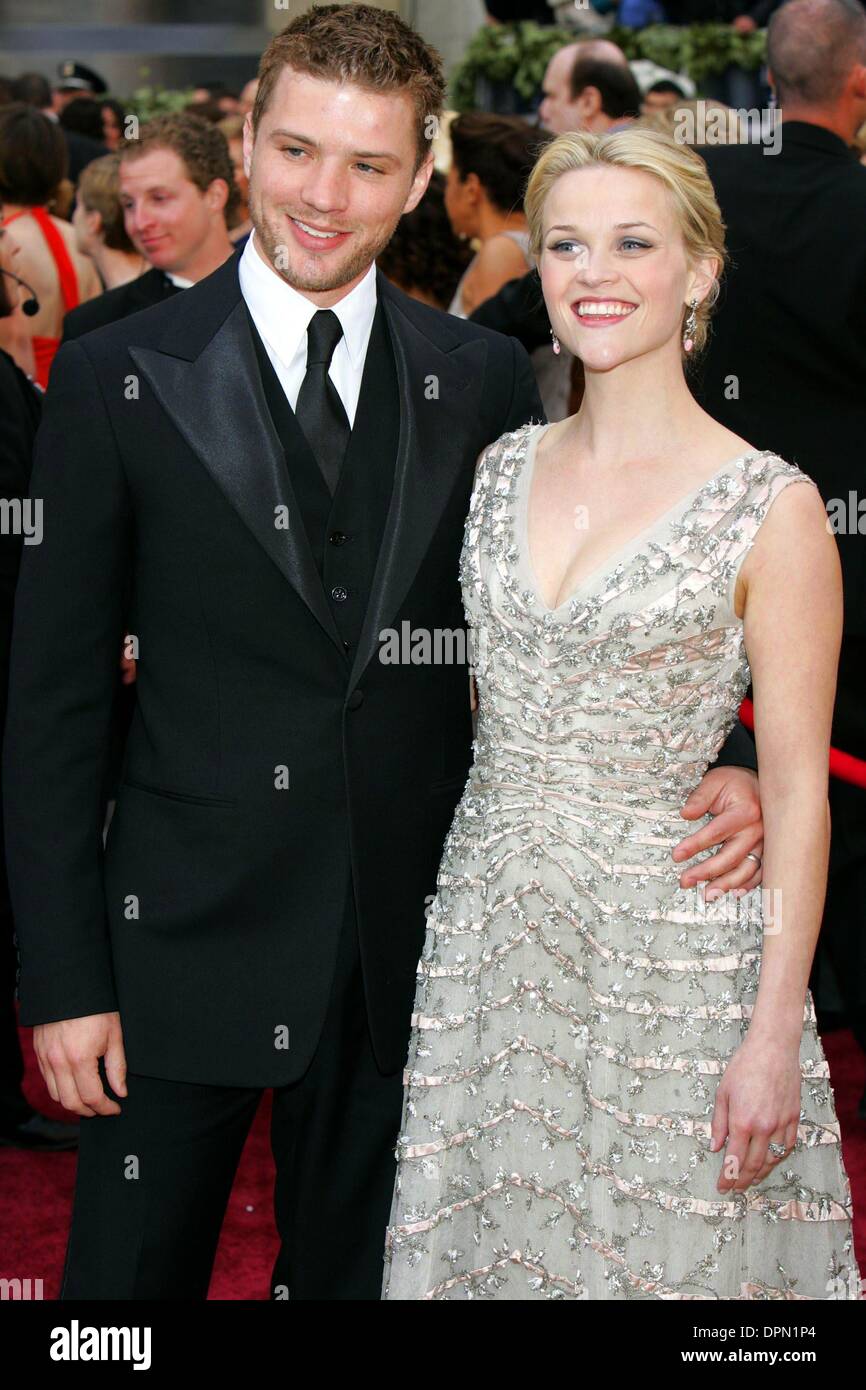 Mar. 31, 2006 - Hollywood, LOS ANGELES, USA - RYAN PHILLIPPE & REESE ...