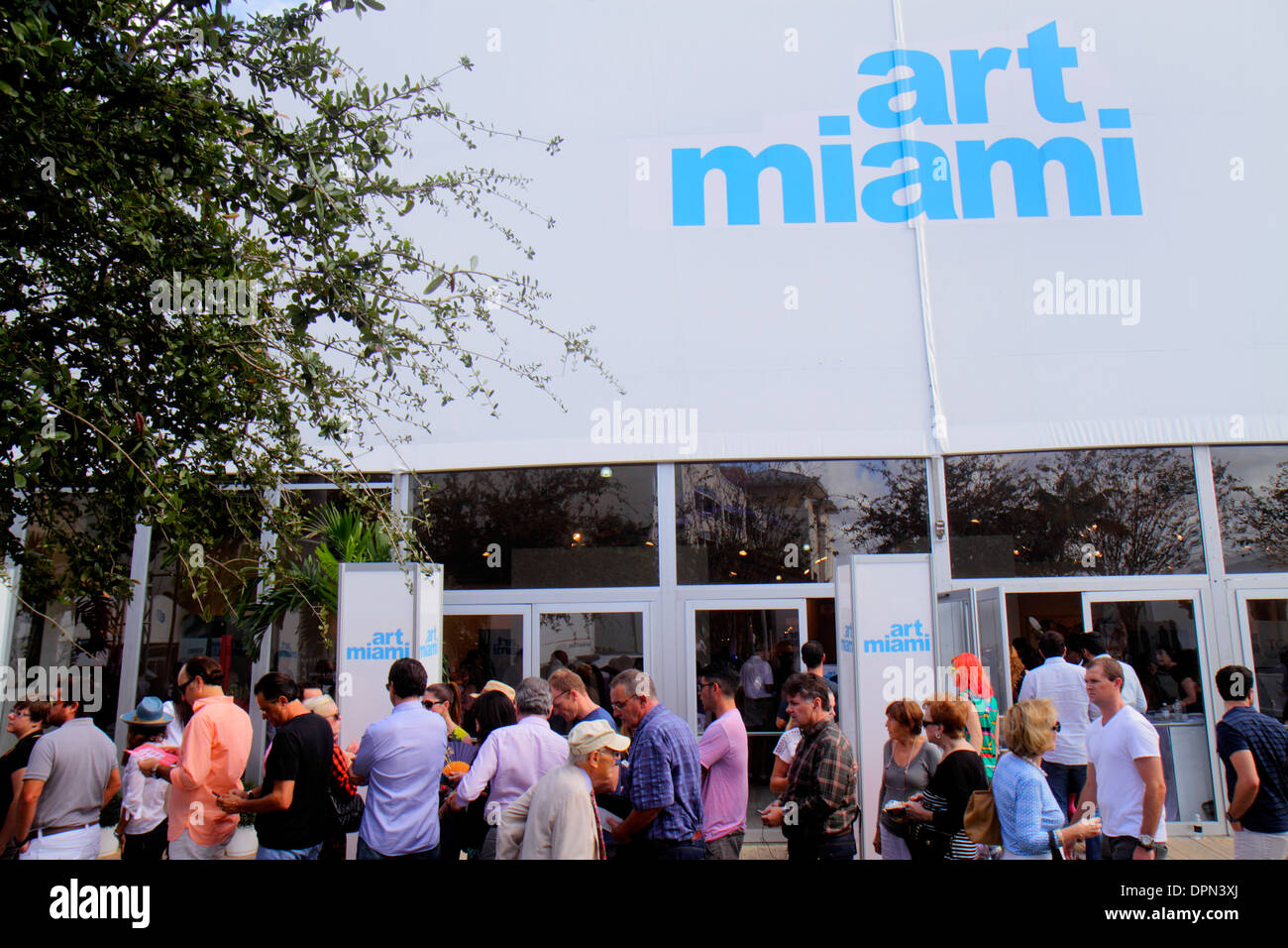 Miami Florida,Midtown,Art Miami,Art Basel,satellite fair,front,entrance,line,queue,FL131231165 Stock Photo
