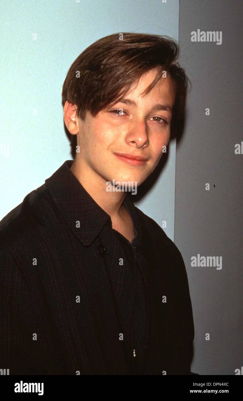 Jan. 19, 2006 - L5527MG.EDWARD FURLONG.1993. MITCHELL GERBER-(Credit Image:  © Globe Photos/ZUMAPRESS.com Stock Photo - Alamy