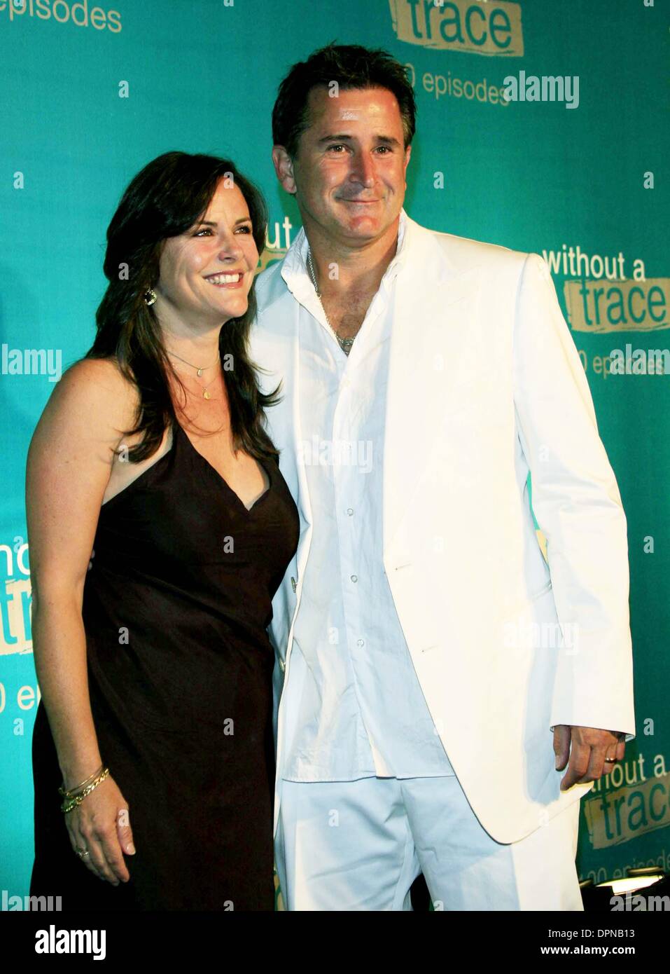 Sept. 9, 2006 - Hollywood, CALIFORNIA, USA - ANTHONY LAPAGLIA AND HIS WIFE GIA CARIDES -.WITHOUT A TRACE 100TH EPISODE PARTY -.CABANA CLUB, HOLLYWOOD, CALIFORNIA - .09-09-2006 -. NINA PROMMER/   2006.K49298NP(Credit Image: © Globe Photos/ZUMAPRESS.com) Stock Photo