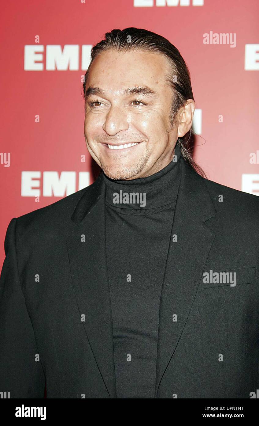 Feb. 8, 2006 Hollywood, CALIFORNIA, USA NICK CHAVEZ .EMI POST GRAMMY BASH .PARAMOUNT