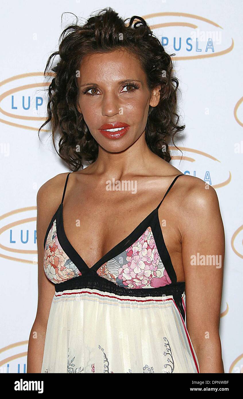 May 11, 2006 - Beverly Hills, CALIFORNIA, USA - PIETRA DAWN CHERNIAK