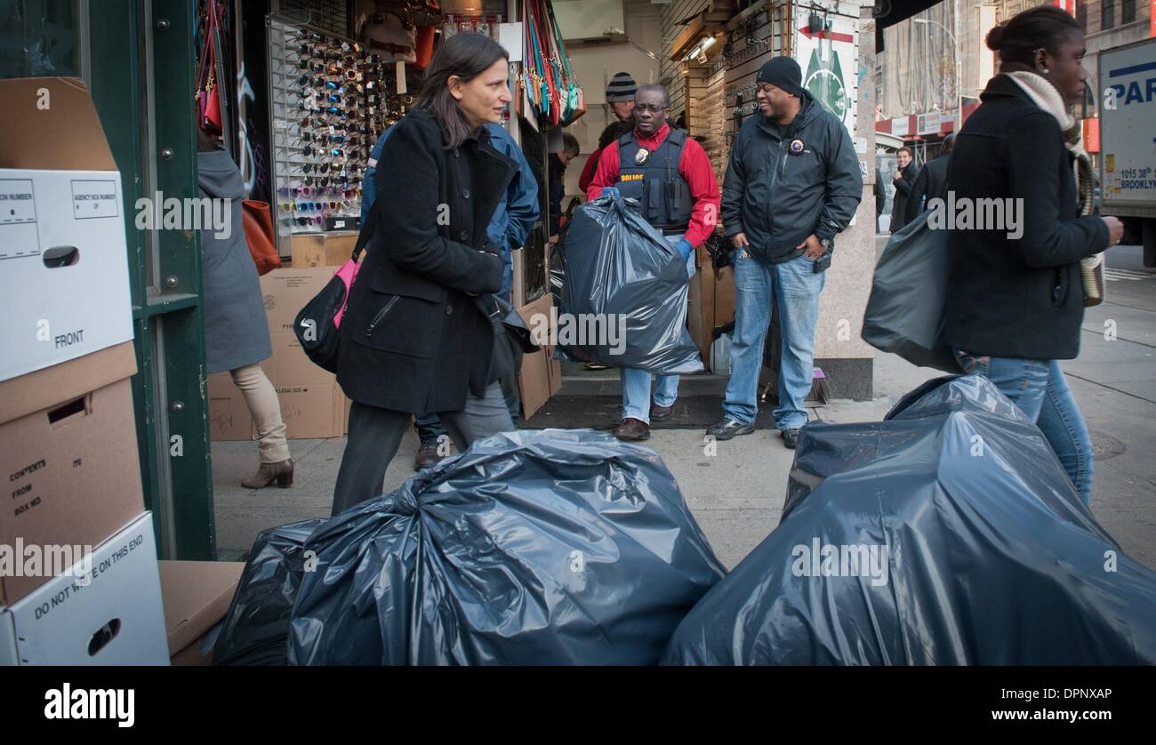Handbag vendors selling knockoff handbags on Canal Street Lower Manhattan New  York City New York USA Stock Photo - Alamy