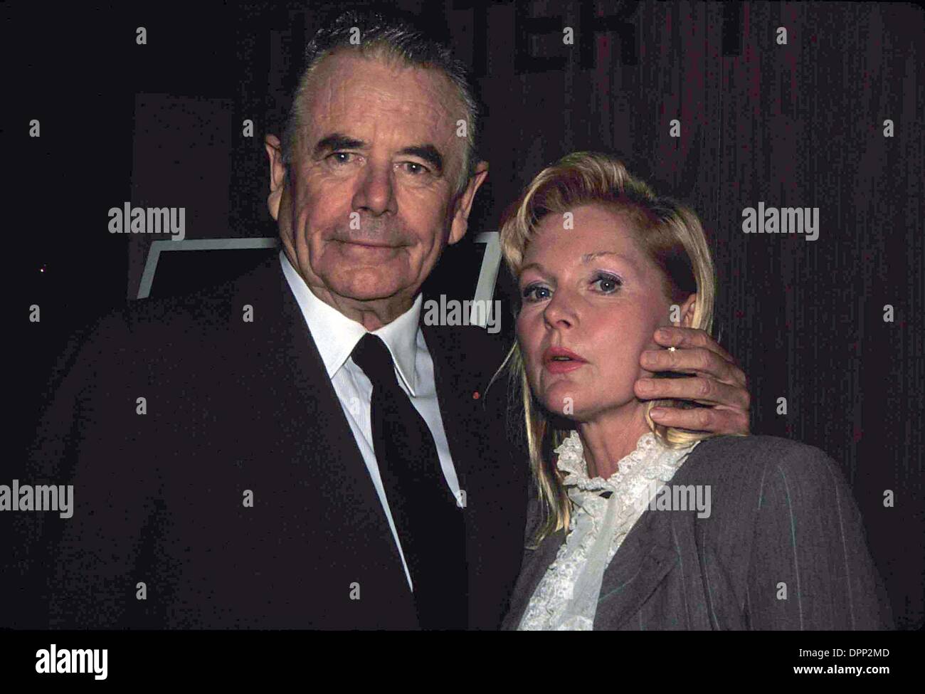 Aug. 31, 2006 - GLENN FORD WITH CAROL LYNLEY 1989. PAULA-MICHELSON
