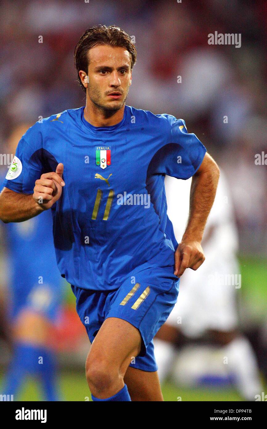 Gilardino 2006 hi-res stock photography and images - Alamy