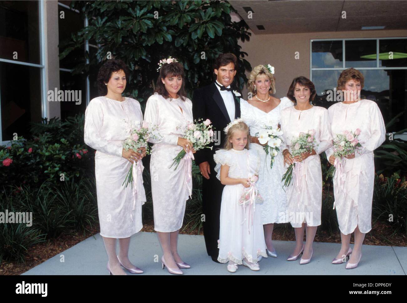 oct-25-2006-i15099-chris-evert-wedding-to-andy-mill-07-30-1988