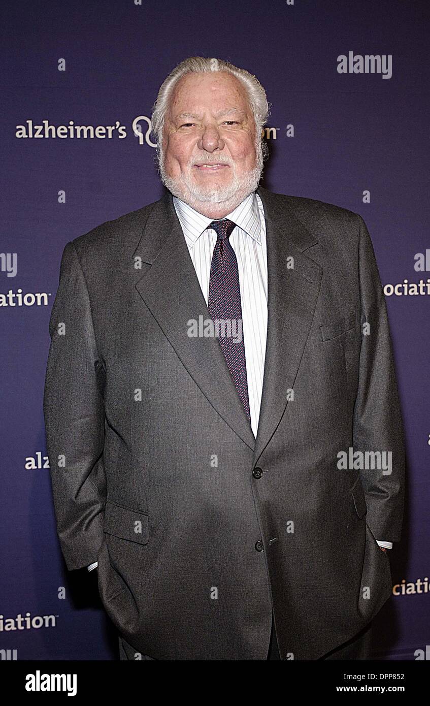 Mar. 9, 2006 - Beverly Hills, CALIFORNIA, USA - SARDI'S TV AND FILM STARS PERFORM ''FUNNY GIRL'' FOR 14TH ANNUAL ALZHEIMER'S BENEFIT, ''ANIGHT AT SARDI'S''.BERNIE BRILLSTEIN..03-08-2006. HAKIM     2006.K47129VG(Credit Image: © Globe Photos/ZUMAPRESS.com) Stock Photo