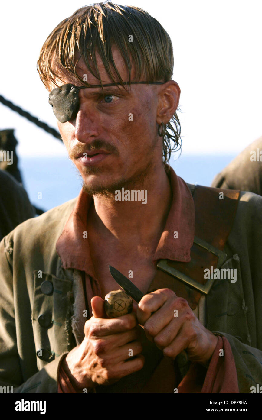 Sept. 6, 2006 - MACKENZIE CROOK.PIRATES 3.PIRATES OF THE CARIBBEAN: AT WORLD'S END.SUPPLIED BY ES-   TV-FILM STILL.K53369(Credit Image: © Globe Photos/ZUMAPRESS.com) Stock Photo