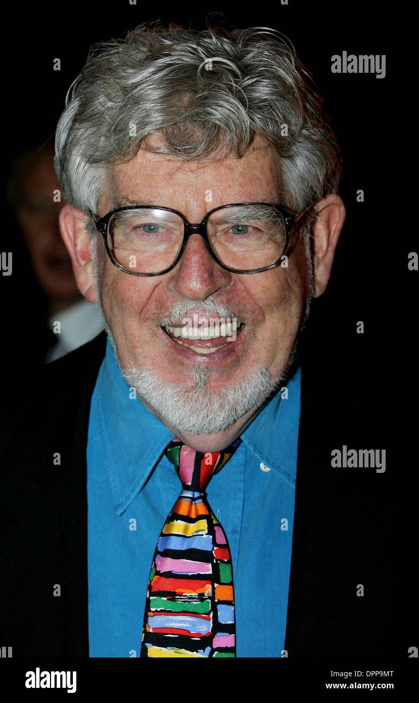 Oct. 24, 2006 - The Aldwych Theatre, LONDON, ENGLAND - ROLF HARRIS.AUSTRALIAN ARTIST..ARRIVES FOR THE DIRTY DANCING;CLASSIC STORY ON STAGE PREMIERE AT THE ALDWYCH THEATRE IN LONDON  10-24-2006. TIM MATTHEWS- -   2006.K50420.(Credit Image: © Globe Photos/ZUMAPRESS.com) Stock Photo