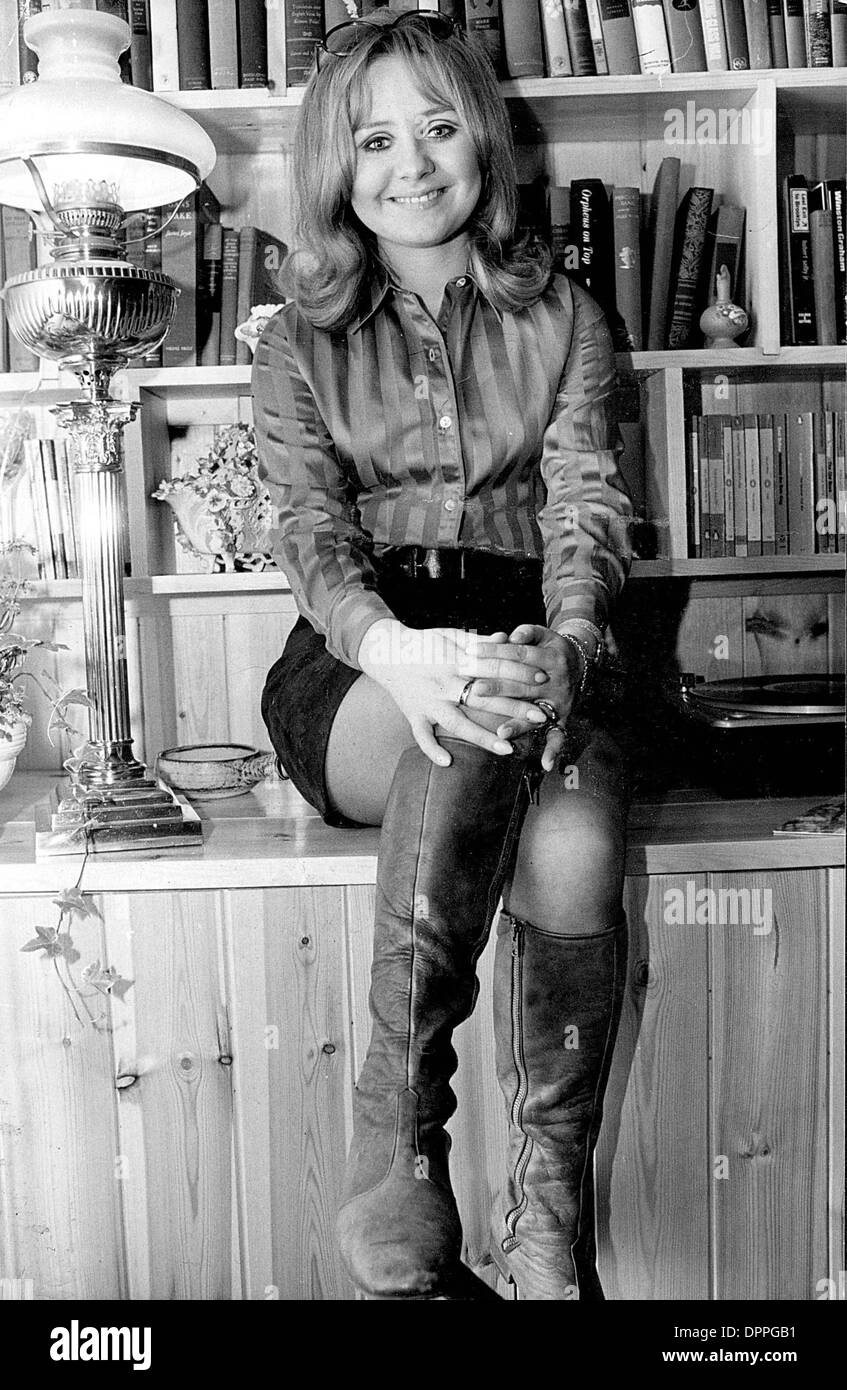 July 14, 2006 - LULU 12-12-1967. PIP (Credit Image: © Globe Photos