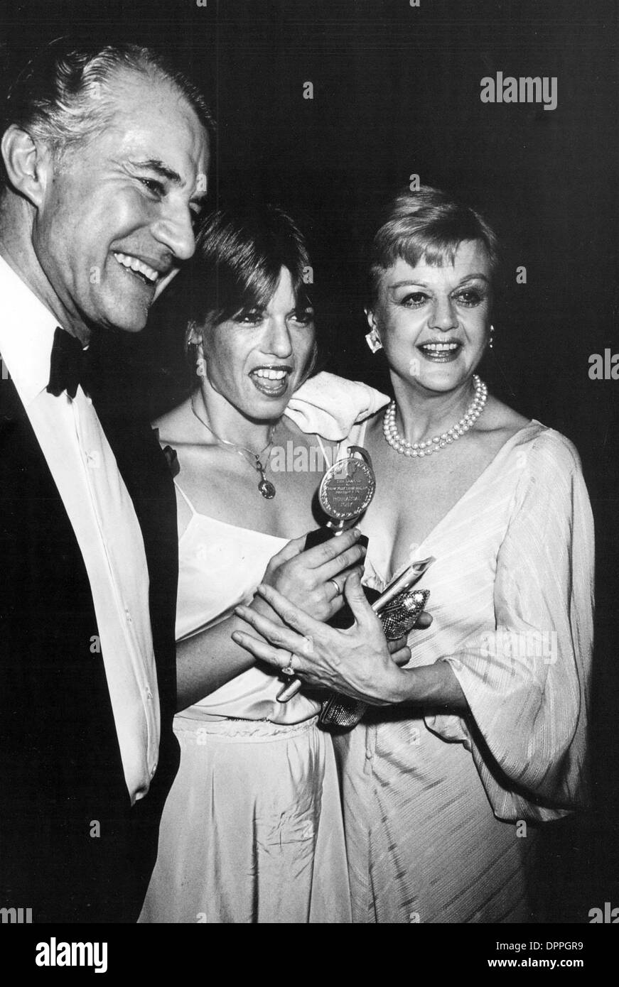 Angela lansbury daughter