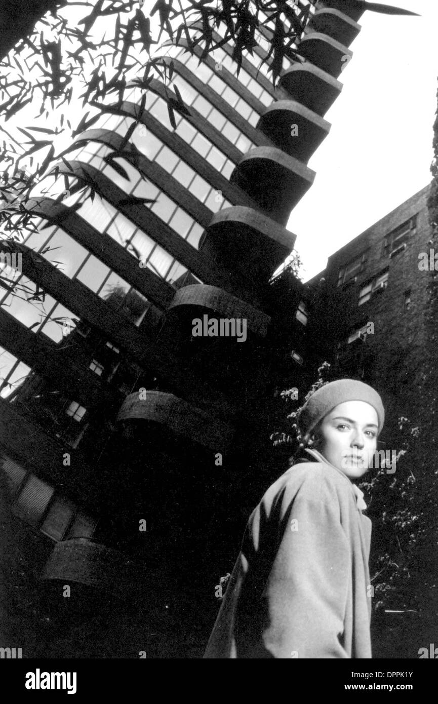 Mar. 29, 2006 - A10940.SHARON STONE.SLIVER.TV-FILM STILL. SUPPLIED BY   PHOTOS(Credit Image: © Globe Photos/ZUMAPRESS.com) Stock Photo