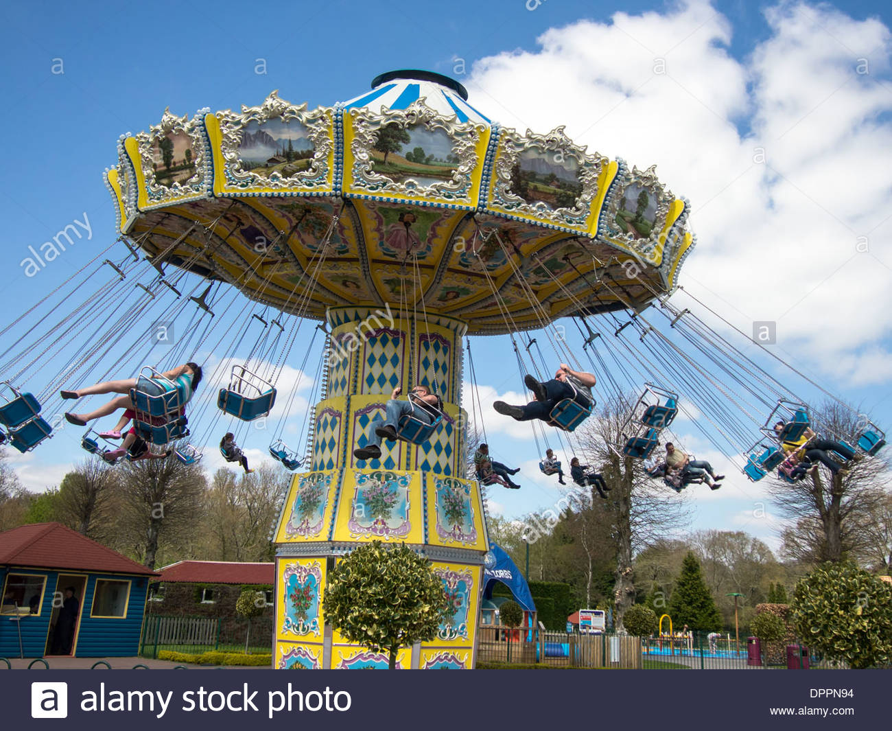 Spinning swings hires stock photography and images Alamy