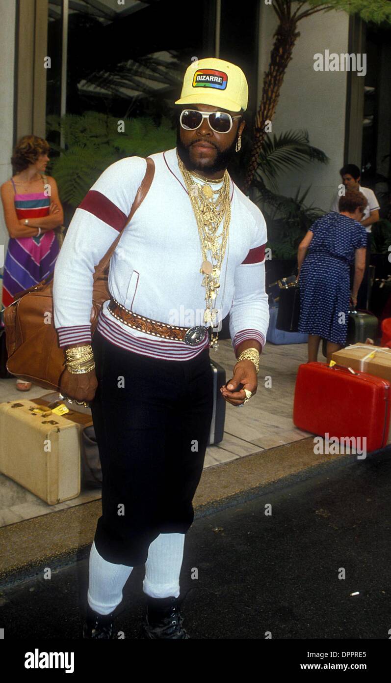 Mr t hi-res stock photography and images - Alamy