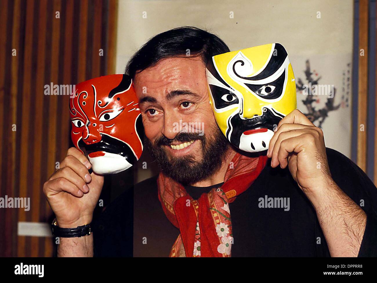 Aug. 16, 2006 - Luciano Pavarotti. Corkery -News -    1988.LUCIANOPAVAROTTIRETRO(Credit Image: © Globe Photos/ZUMAPRESS.com) Stock Photo