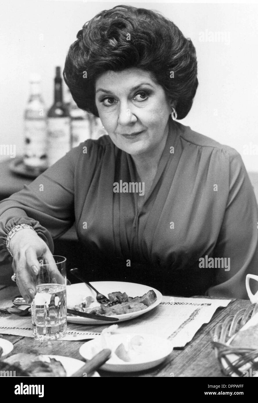 Mar. 13, 2006 - MAUREEN STAPLETON IN ''INTERIORS''.TV-FILM SITLL.1978 ...