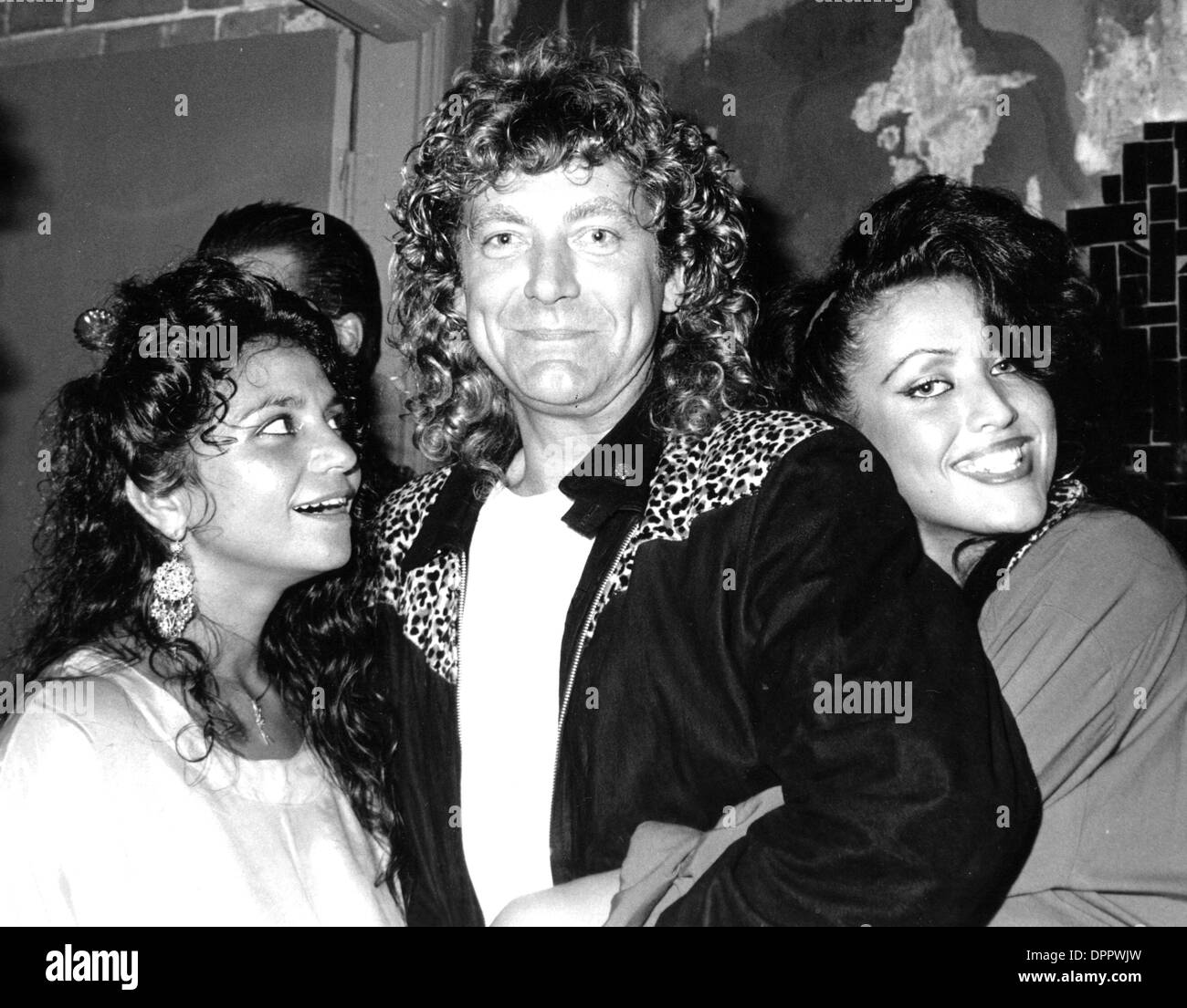 Apr. 4, 2006 - ROBERT PLANT AT THE LIMELIGHT CLUB IN LONDON 07-20-1986