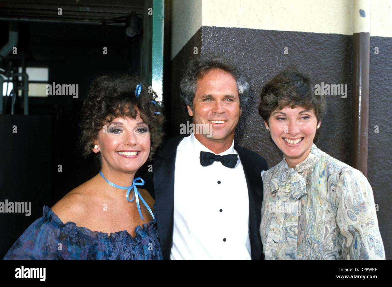 Elinor donahue hi-res stock photography and images - Alamy