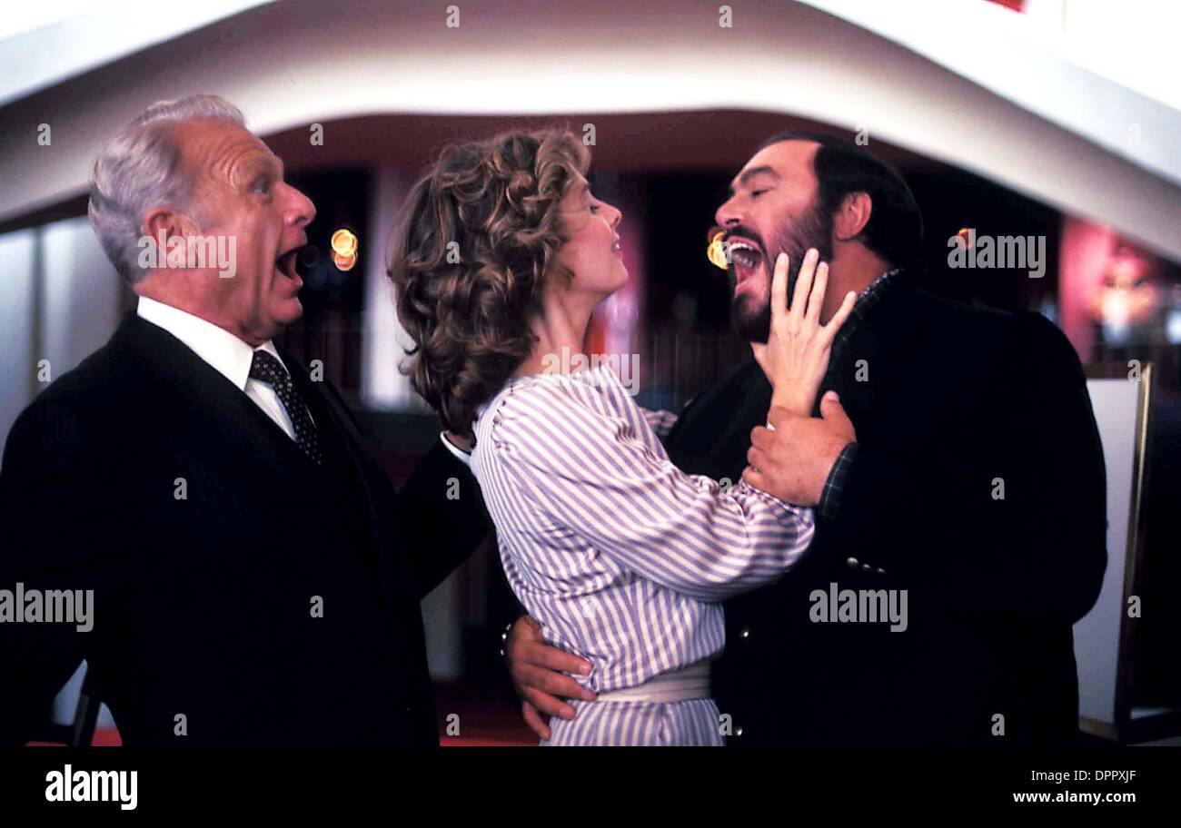 Aug. 16, 2006 - Luciano Pavarotti and Eddie Albert.    1983.LUCIANOPAVAROTTIRETRO(Credit Image: © Globe Photos/ZUMAPRESS.com) Stock Photo