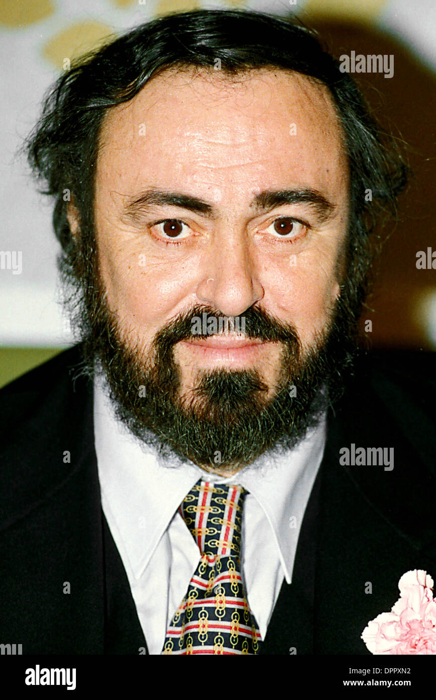 Aug. 17, 2006 - Luciano Pavarotti. UPPA-    1991.LUCIANOPAVAROTTIRETRO.. ref: URK 3073/B/31 18.11.91(Credit Image: © Globe Photos/ZUMAPRESS.com) Stock Photo