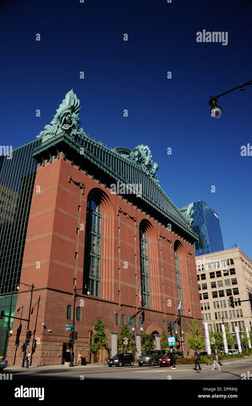 Harold washington library center chicago illinois stock photo alamy