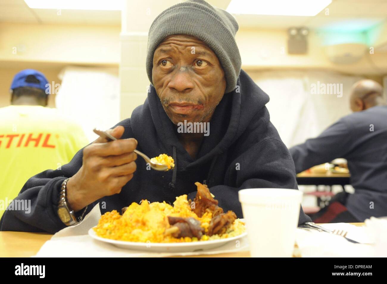 Homeless Eats Meal Homeless Shelter High Resolution Stock Photography And Images Alamy