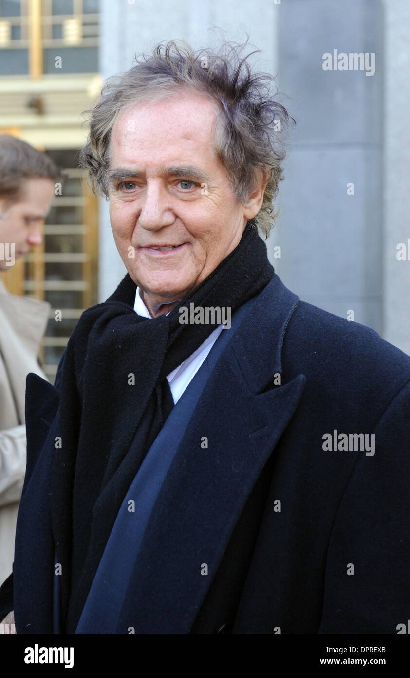 Jan 29, 2009 - Manhattan, New York, USA - Dr. NIELS LAUERSEN leaves Manhattan Federal Court following a hearing. Known as the 'Dyno Gyno', Dr. Lauersen was a fertility doctor to the stars, treated Celine Dion, Liv Ullmann and C.C. (Mrs. Geraldo) Rivera, and dated Denise Rich before losing his medica license when he was convicted of defrauding health-insurance providers.  (Credit Im Stock Photo