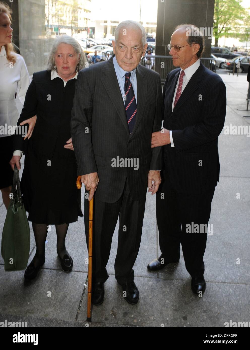 Apr 27, 2009 - Manhattan, New York, USA - ANTHONY MARSHALL with his wife CHARLENE (L) and attorney KEN WARNER (R) arrives to Manhattan Criminal Court on the first day of his trial on charges of plundering his mother Brooke Astor's $198 million estate.  (Credit Image: Â© Bryan Smith/ZUMA Press) RESTRICTIONS:  * New York City Newspapers Rights OUT * Stock Photo