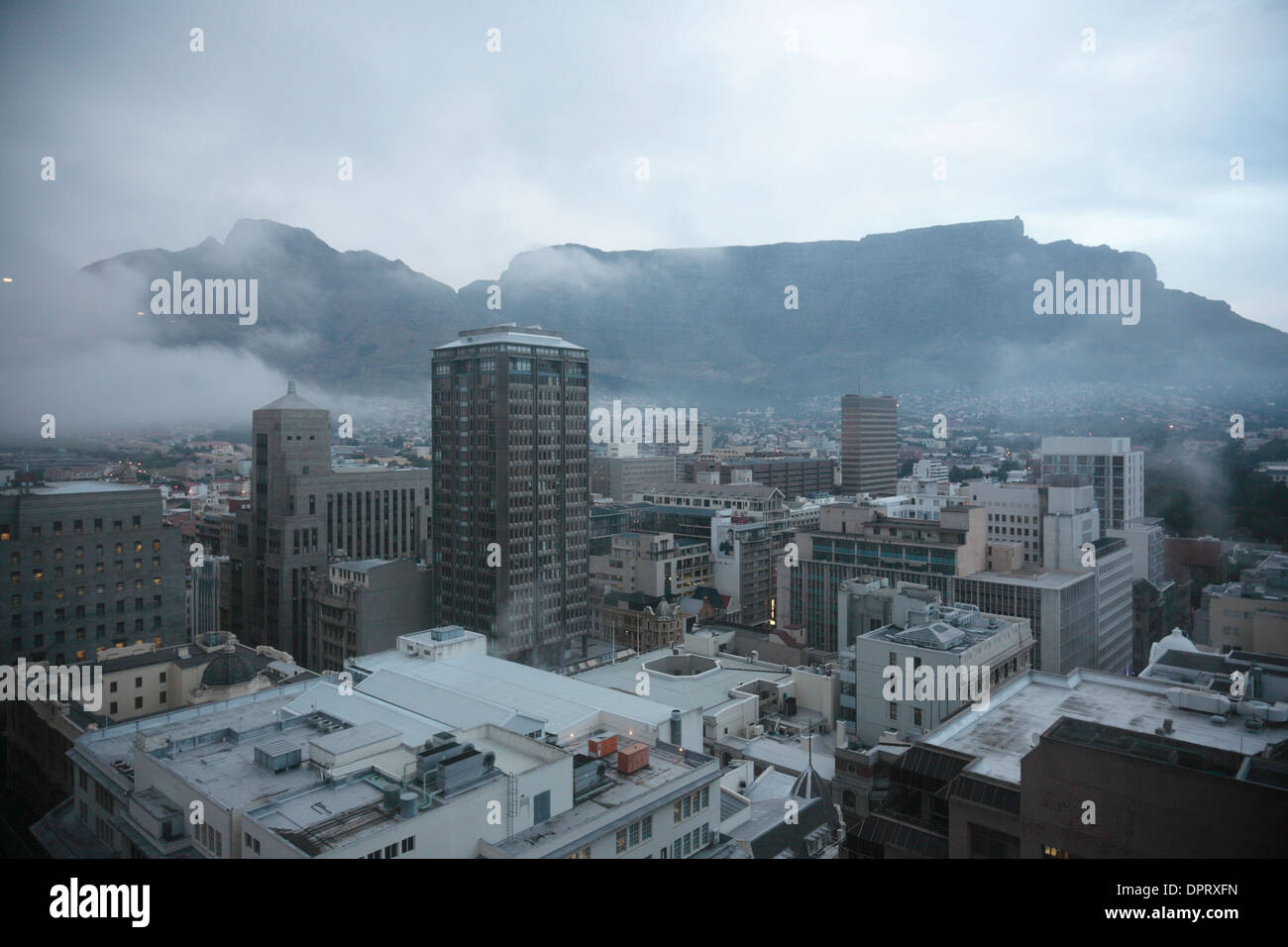 Aerial view of Cape Town CBD just before sunrise, with Table Mountain in the background Stock Photo