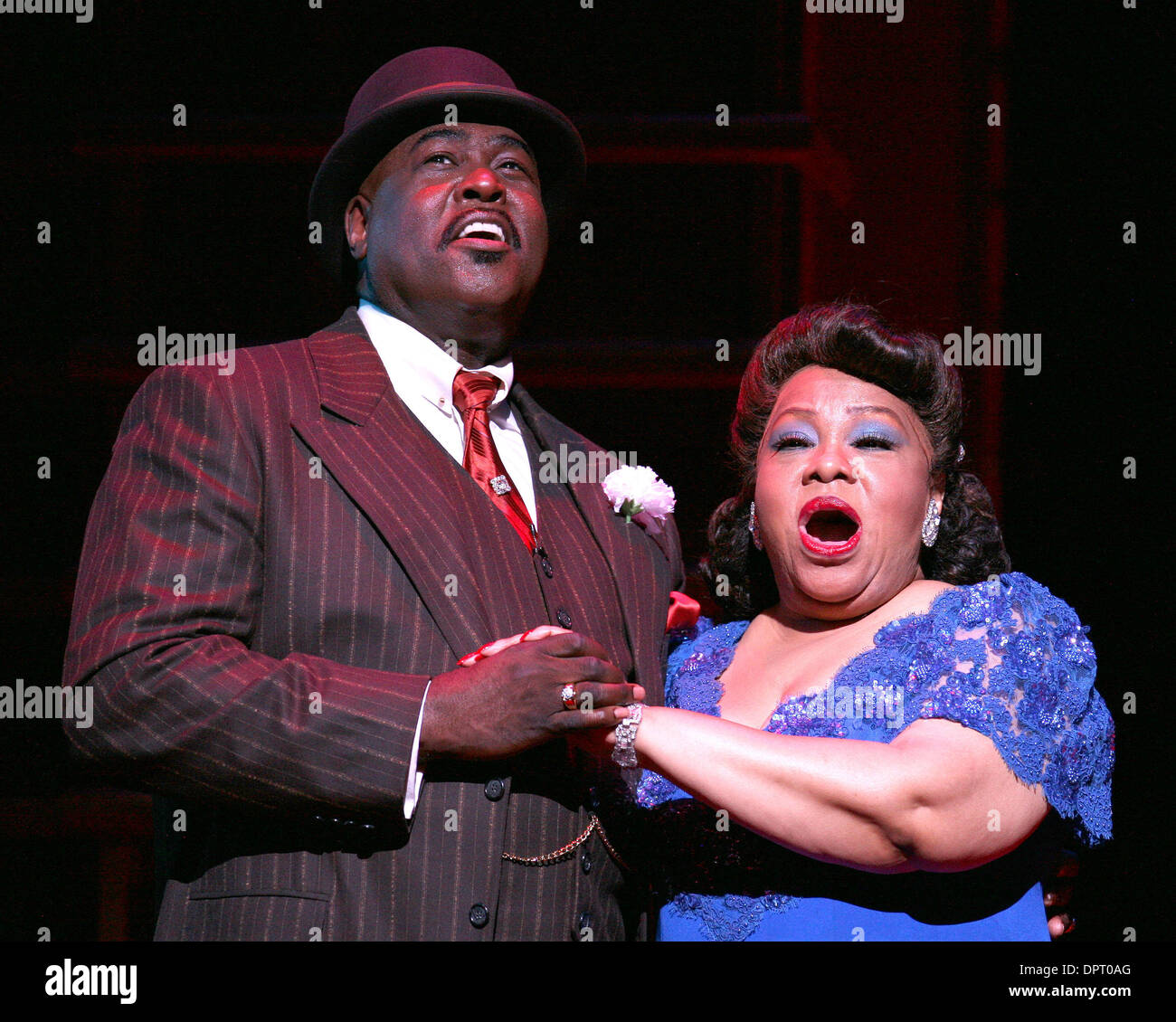 Apr 17, 2009 - Los Angeles, California, United States - Artists DOUG ESKEW and ARMELIA MCQUEEN perform on stage during a dress rehearsal for the musical show Ain't Misbeavin at the Ahmanson Theatre. (Credit Image: © Ringo Chiu/ZUMA Press) Stock Photo