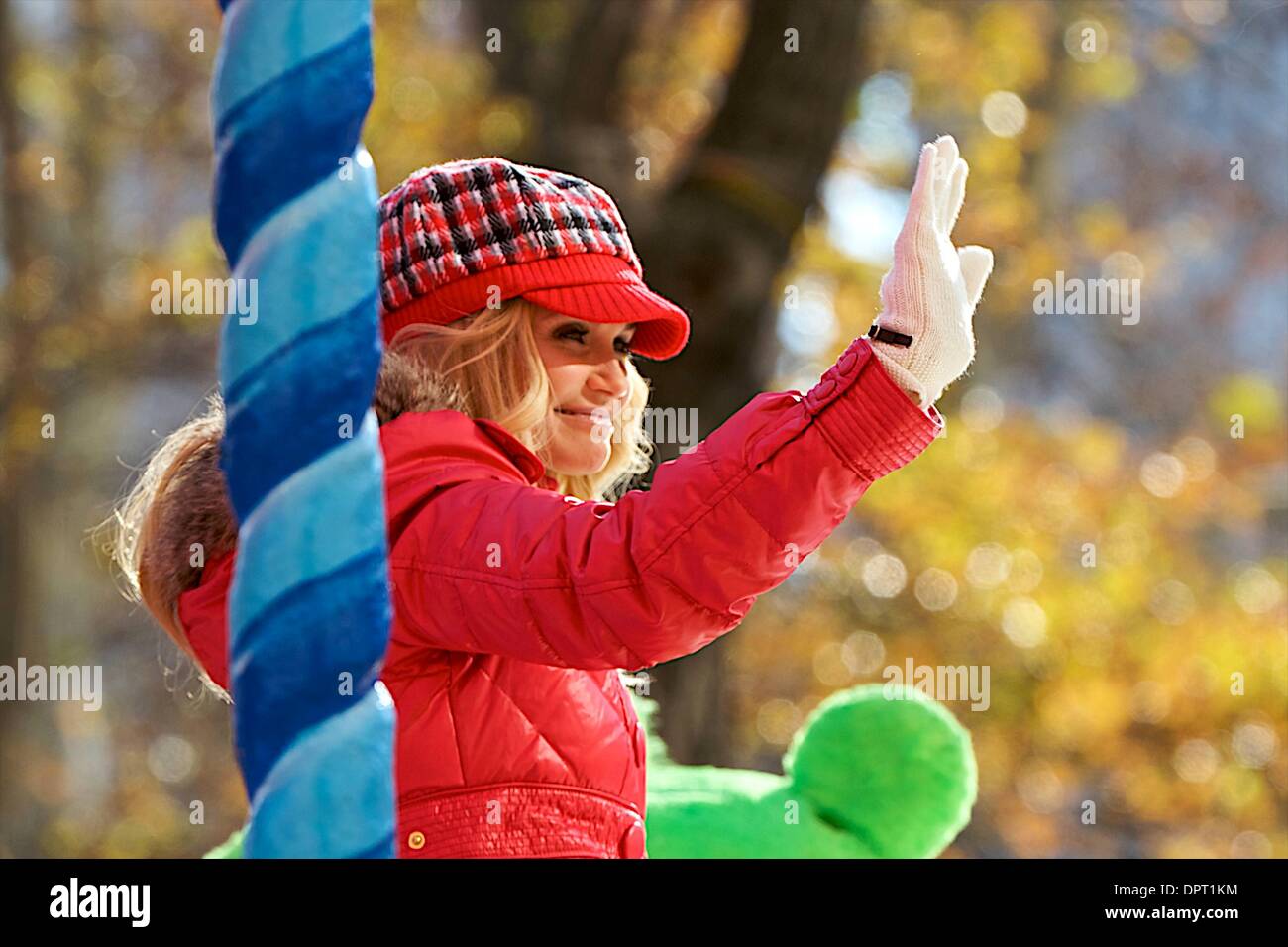 November 27, 2008: Actress Kristin Chenoweth greets on-lookers as she comes  down the parade. The Macy's Thanksgiving Day Parade in New York City, NY.  Richey Miller/CSM (Credit Image: © Richey Miller/Cal Sport, image size:1300x956