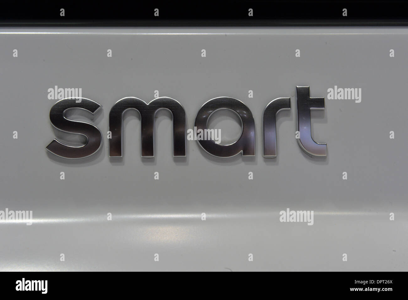 Smart logo hi-res stock photography and images - Alamy
