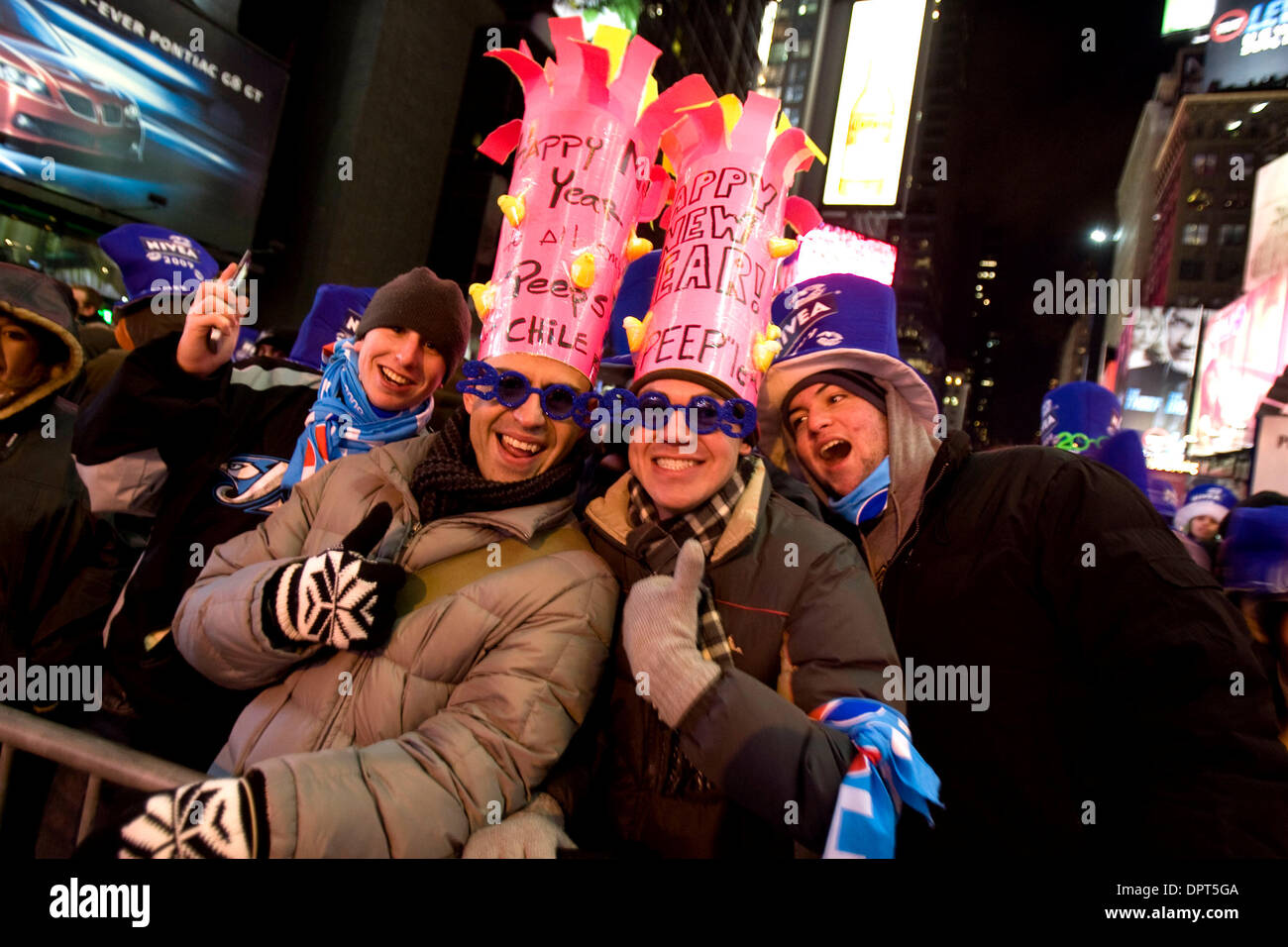 Dec 31, 2008 - New York, New York, USA - Revellers take part in the New Year's Eve festivities in New York's Times Square. (Credit Image: © Mehmet Demirci/ZUMA Press) Stock Photo