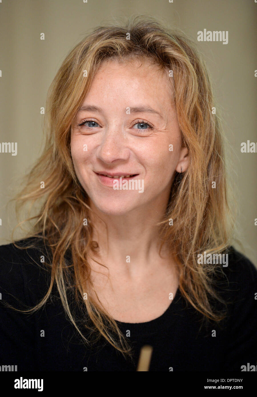 Bremen, Germany. 16th Jan, 2014. French actress Sylvie Testud attends a press conference in Bremen, Germany, 16 January 2014. Testud is awarded the Bremen Film Prize. Photo: CARMEN JASPERSEN/dpa/Alamy Live News Stock Photo