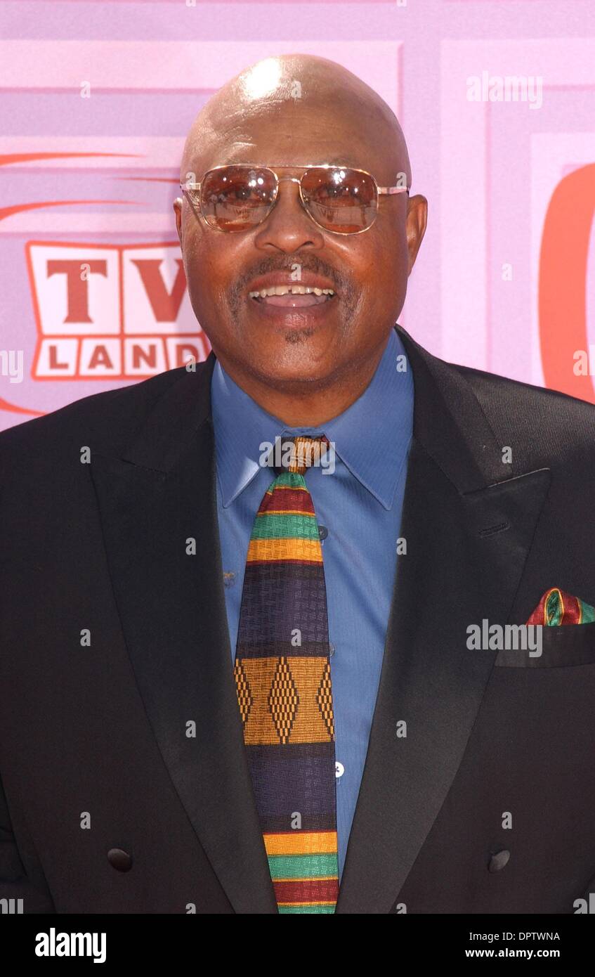 Apr 19 2009 Los Angeles California Usa Actor Roger E Mosley At The 2009 Tv Land Awards Held At The Gibson Amphitheater Credit Image A C Paul Fenton Zuma Press Stock Photo Alamy