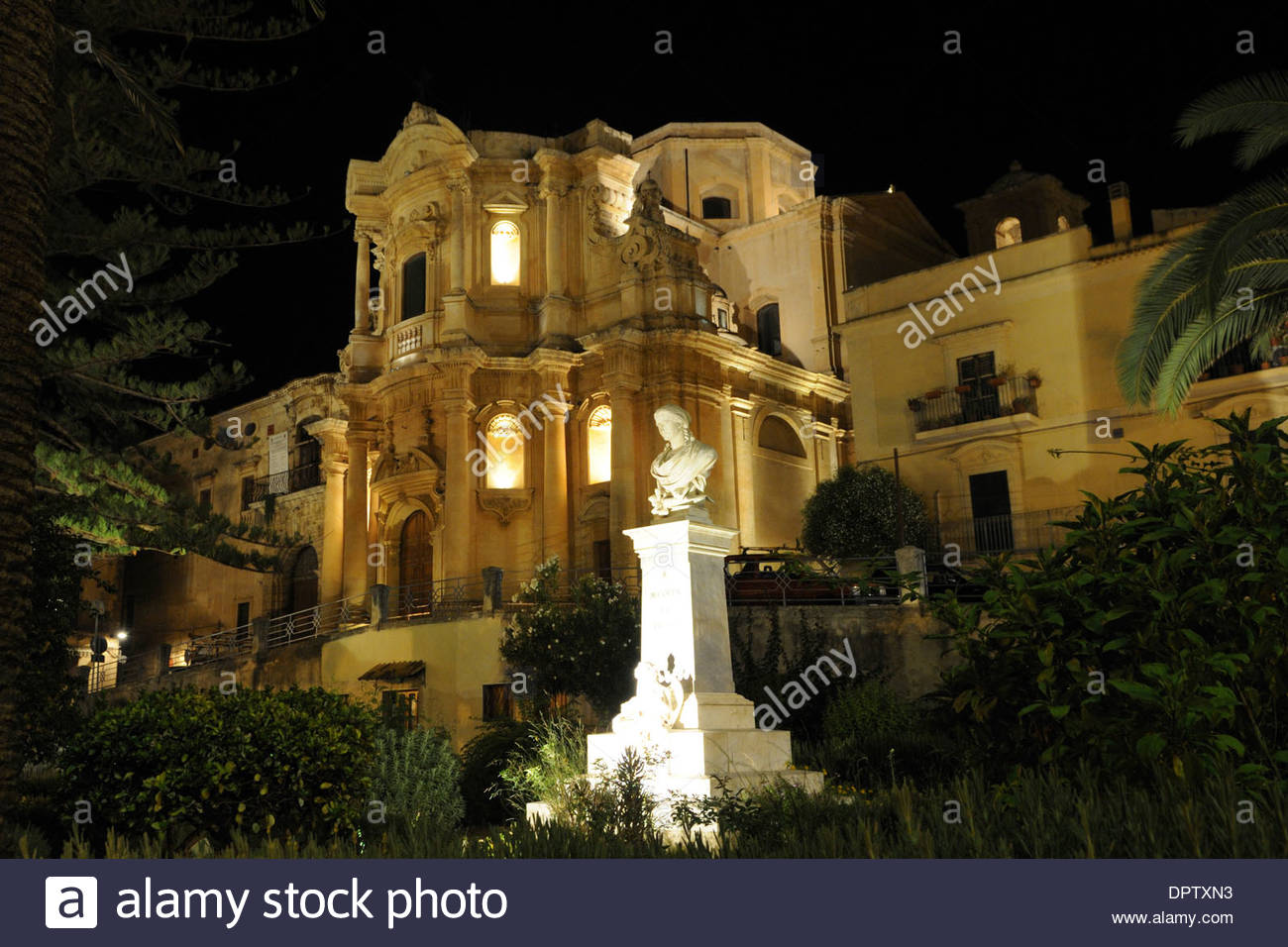 St. Domenico Church in Noto, the Baroque town listed as World Heritage by UNESCO, Sicily Stock Photo