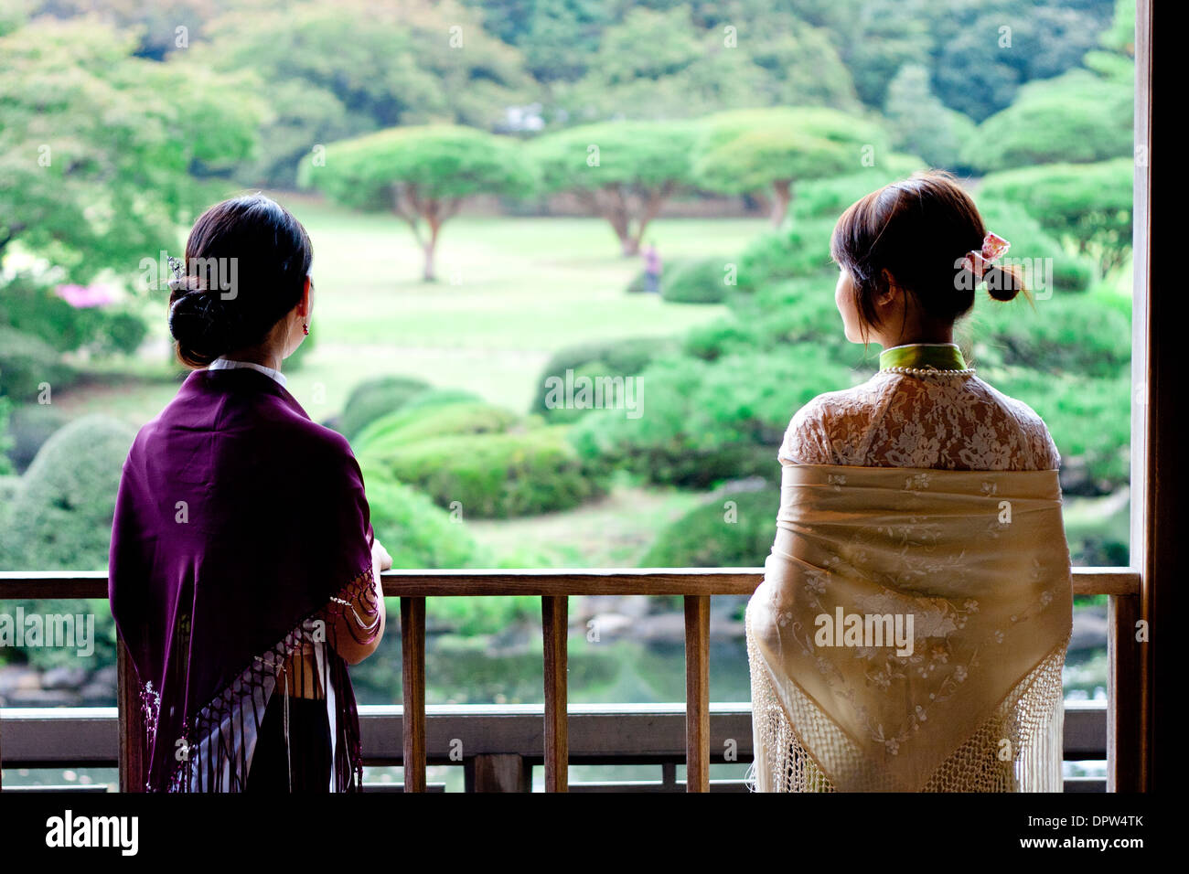 Backshot hires stock photography and images Alamy