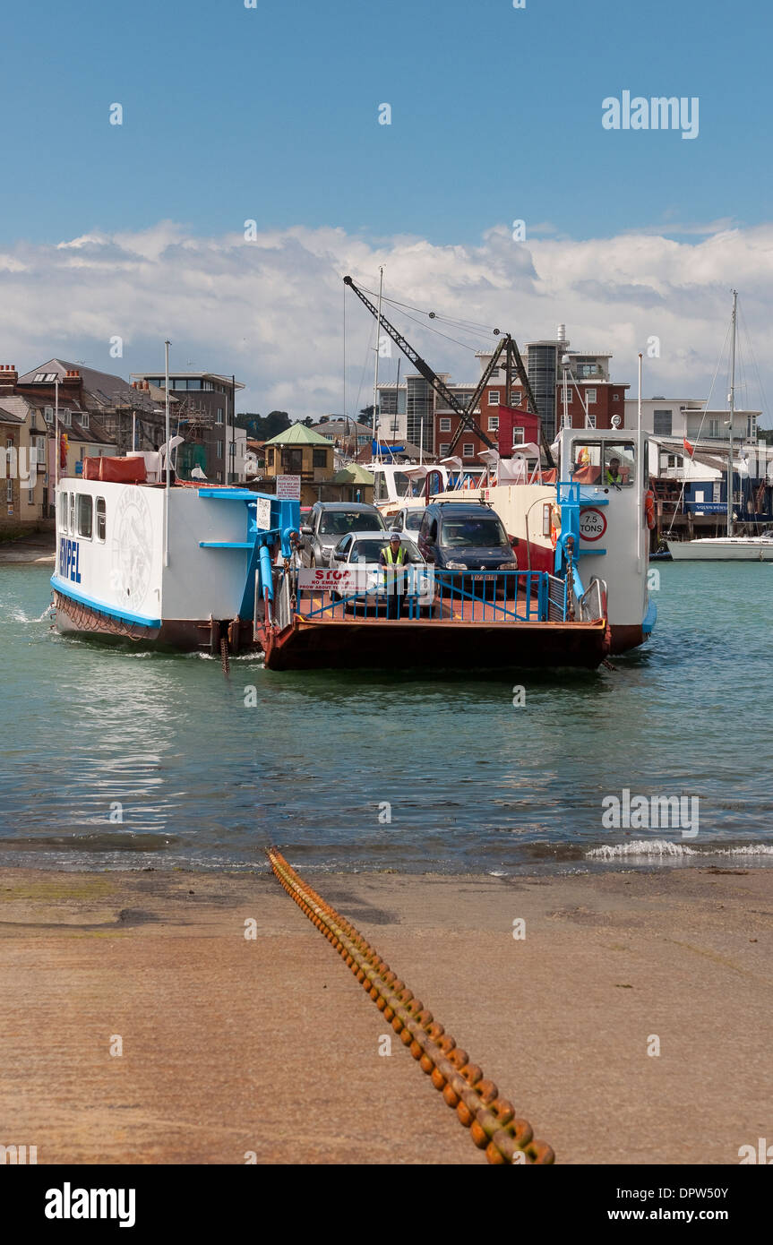East cowes isle of wight river medina hires stock photography and