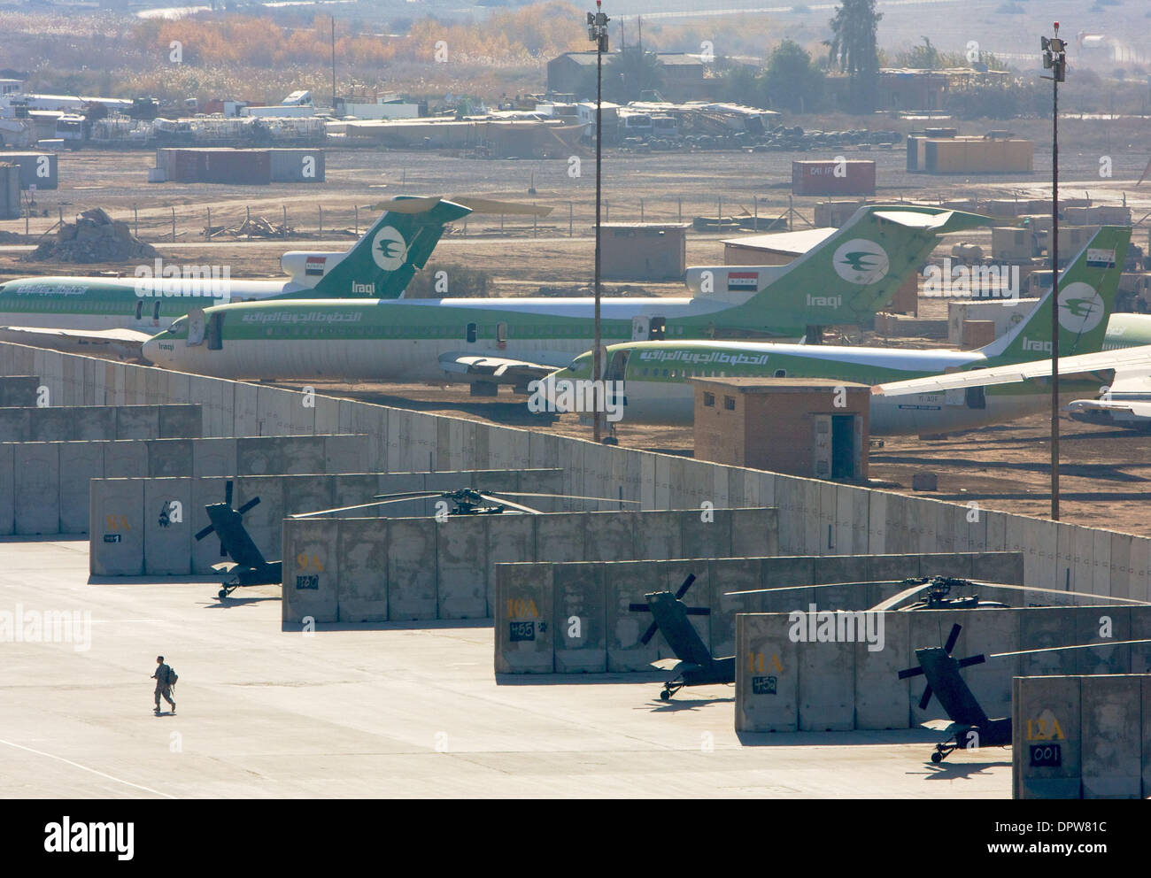 Baghdad international airport hi-res stock photography and images - Alamy