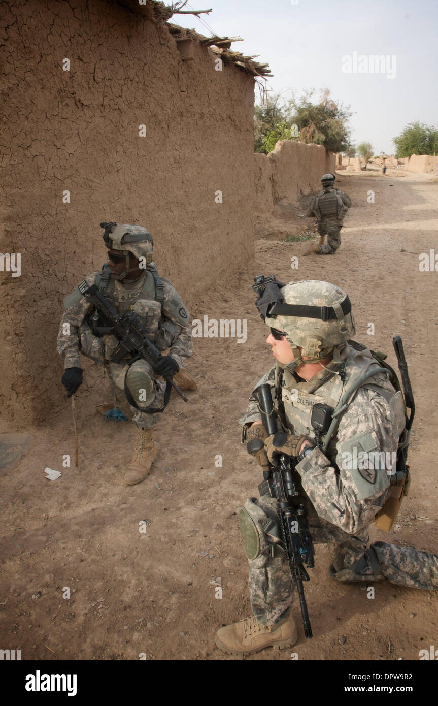 Mar 29, 2009 Balad, Iraq PFC COLEMAN (right) and PFC MARCELLUS