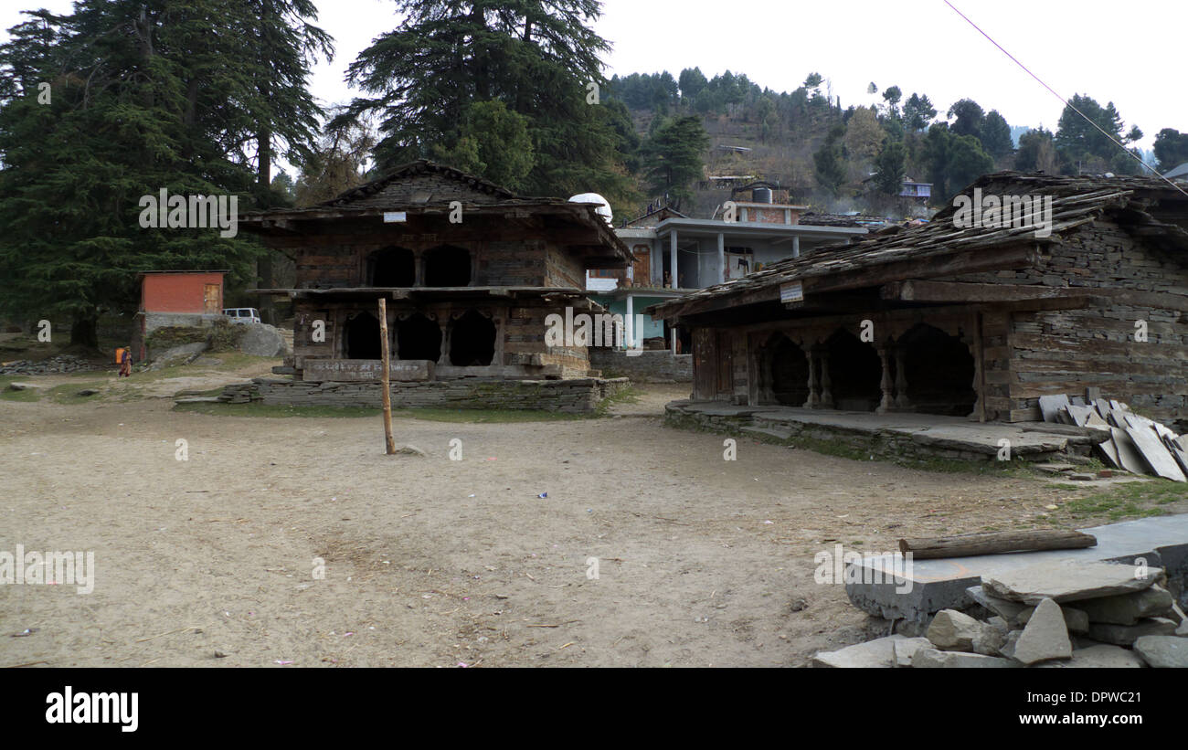 Rumsu village centre and grain threshing area, near Naggar, Kullu ...